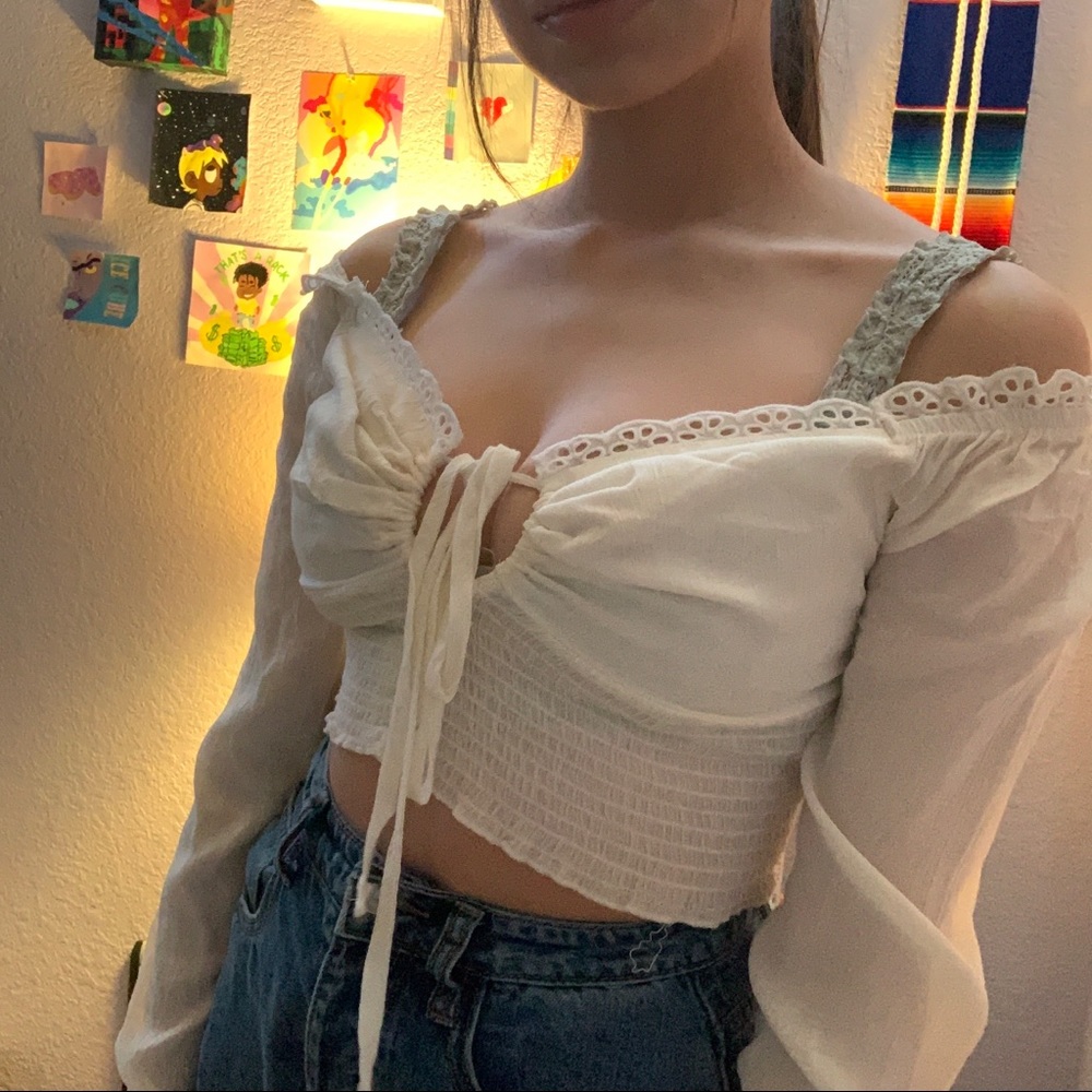 LA hearts crop top
